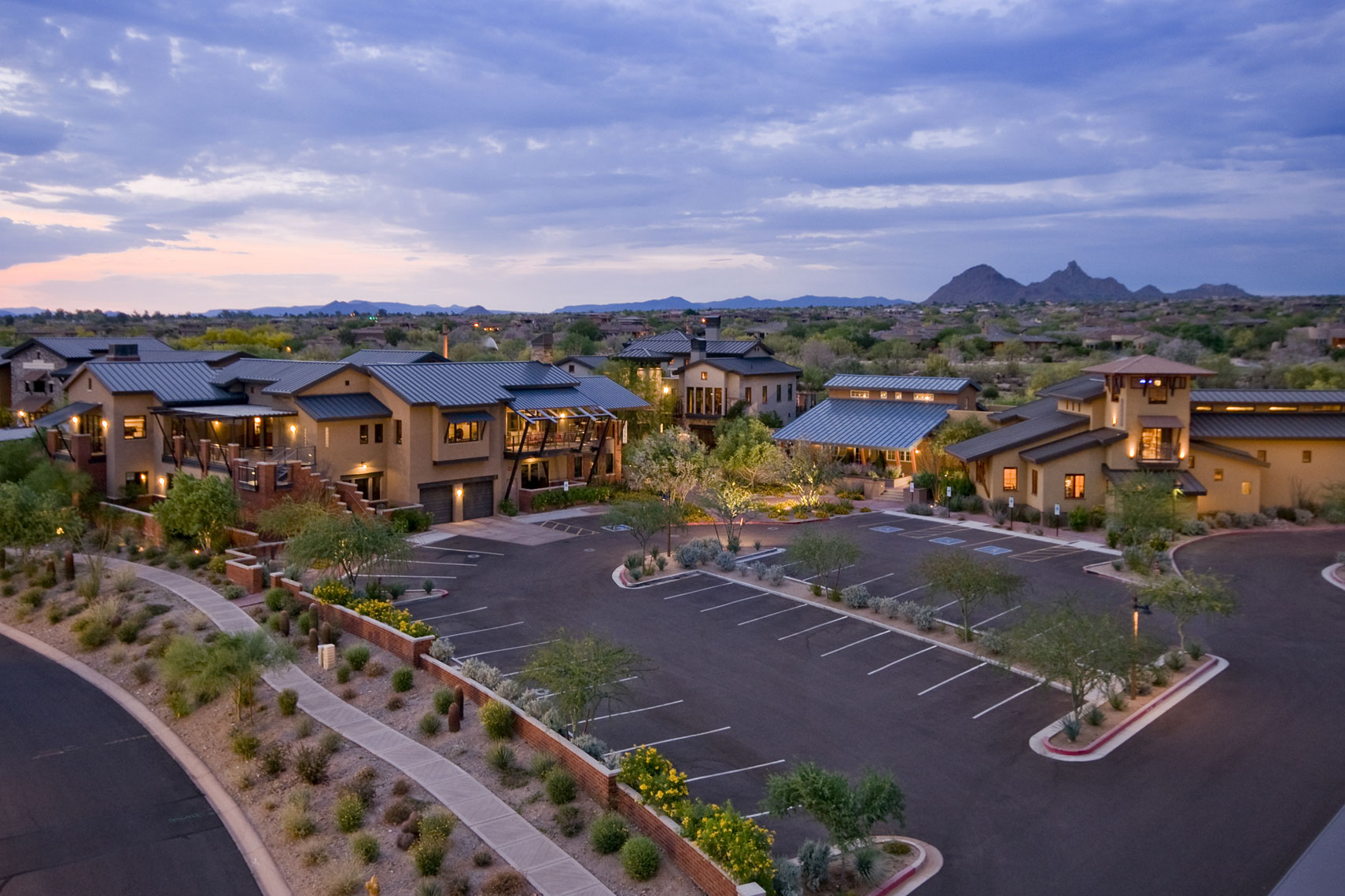 Mixed Use Architecture | Phoenix Arizona | Dale Gardon Design